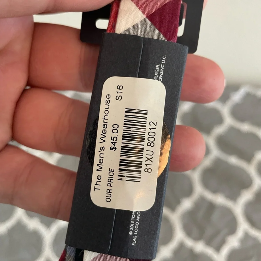 NWT Tommy Hilfiger Men's Bow Tie Plaid Formal Wedding